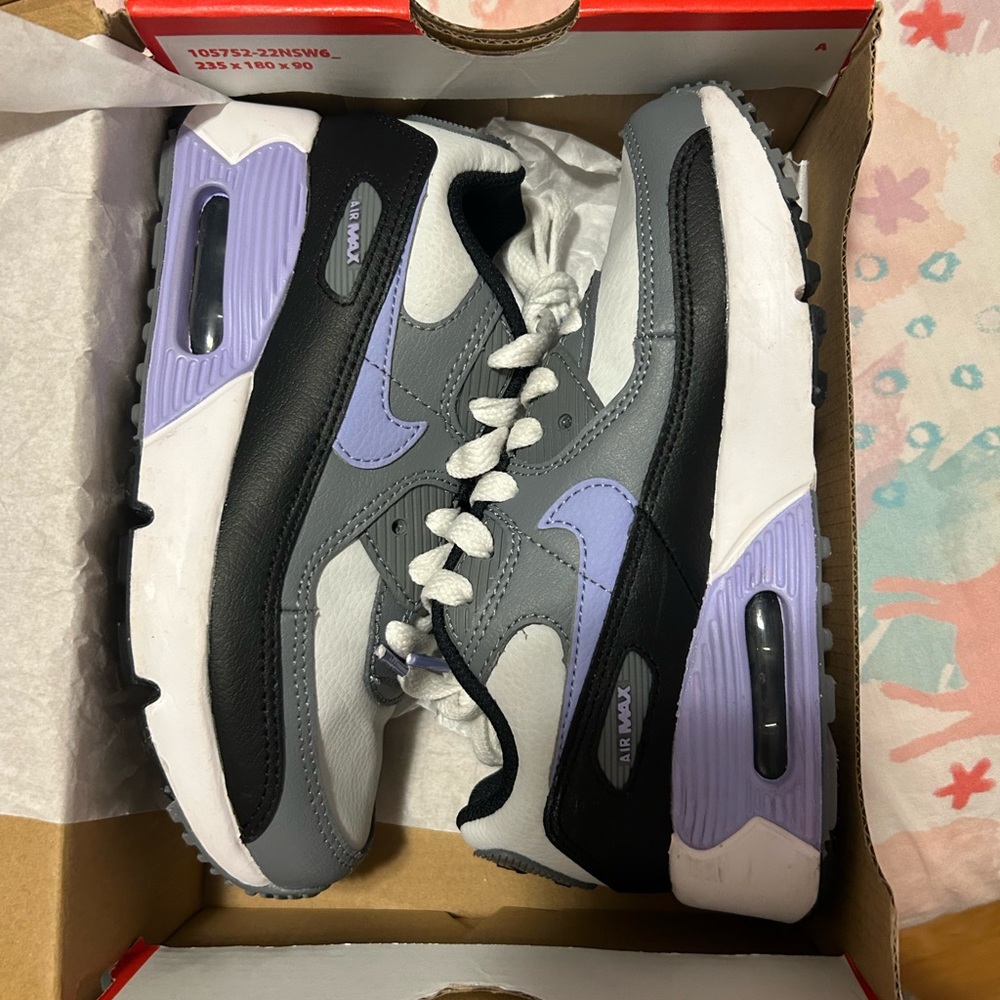 Girls Nike Air Max